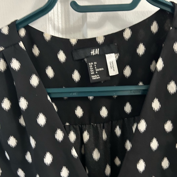 Black polka dot dress - Picture 2 of 4